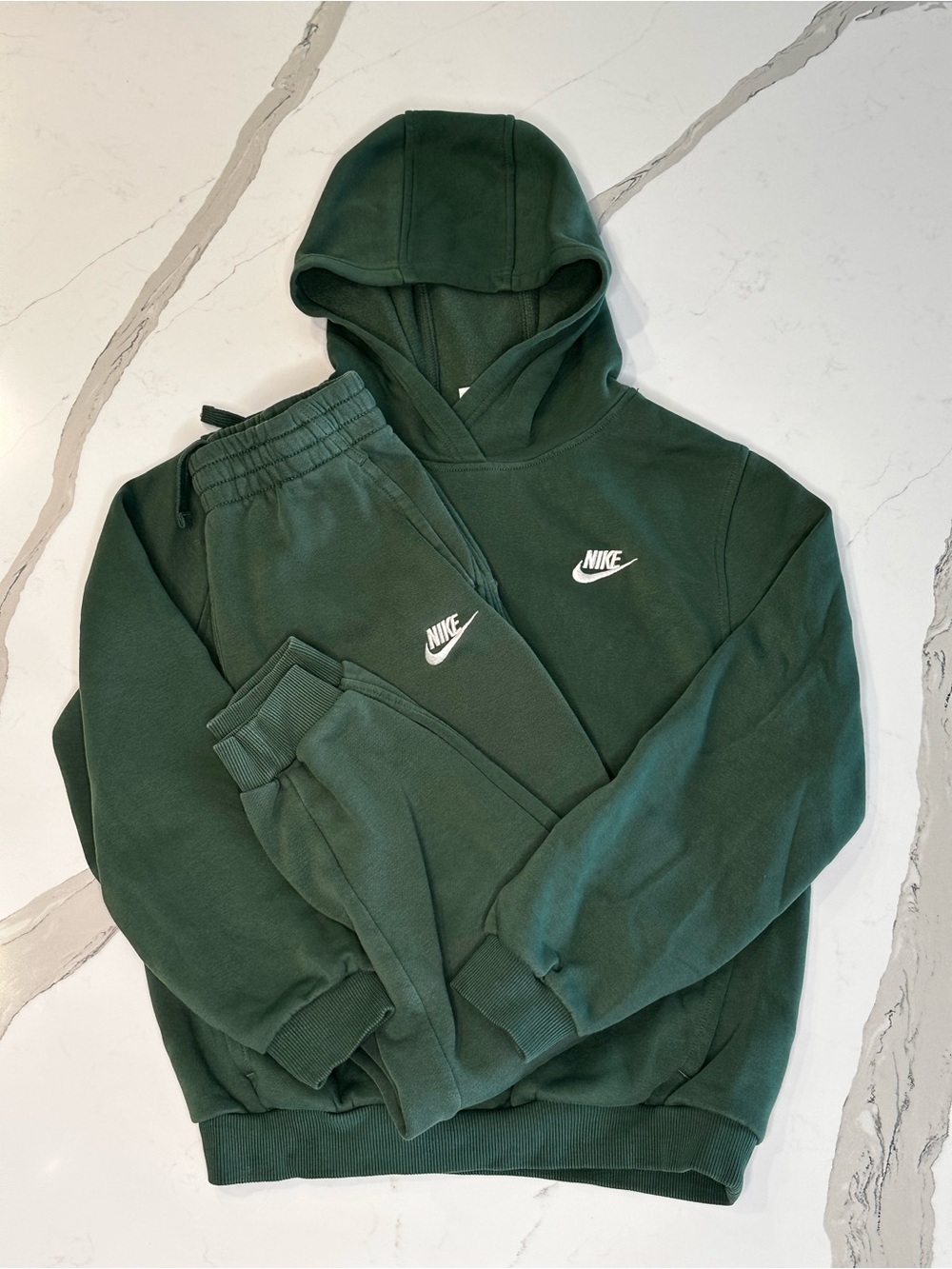 Nike Kids Dark Green Hoodie and Joggers Set L Pants/XL Hoodie